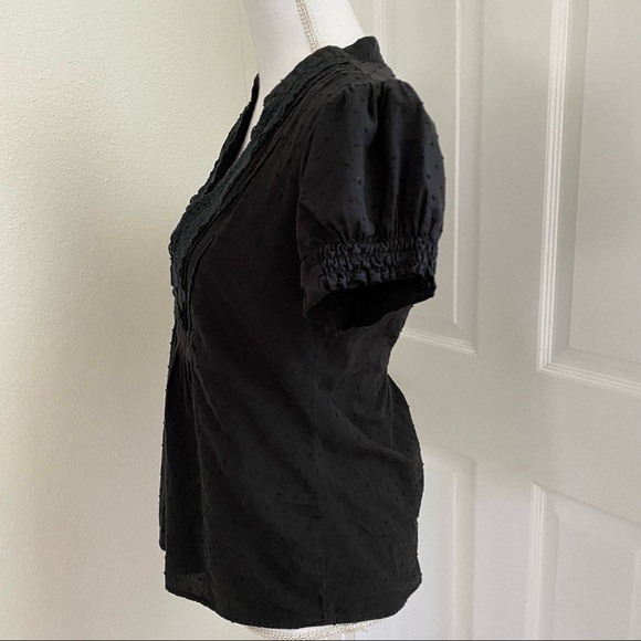 Love on a Hanger Black Swiss Dot Mock Neck Crochet Panel Front Blouse Sz Lg - Picture 3 of 9